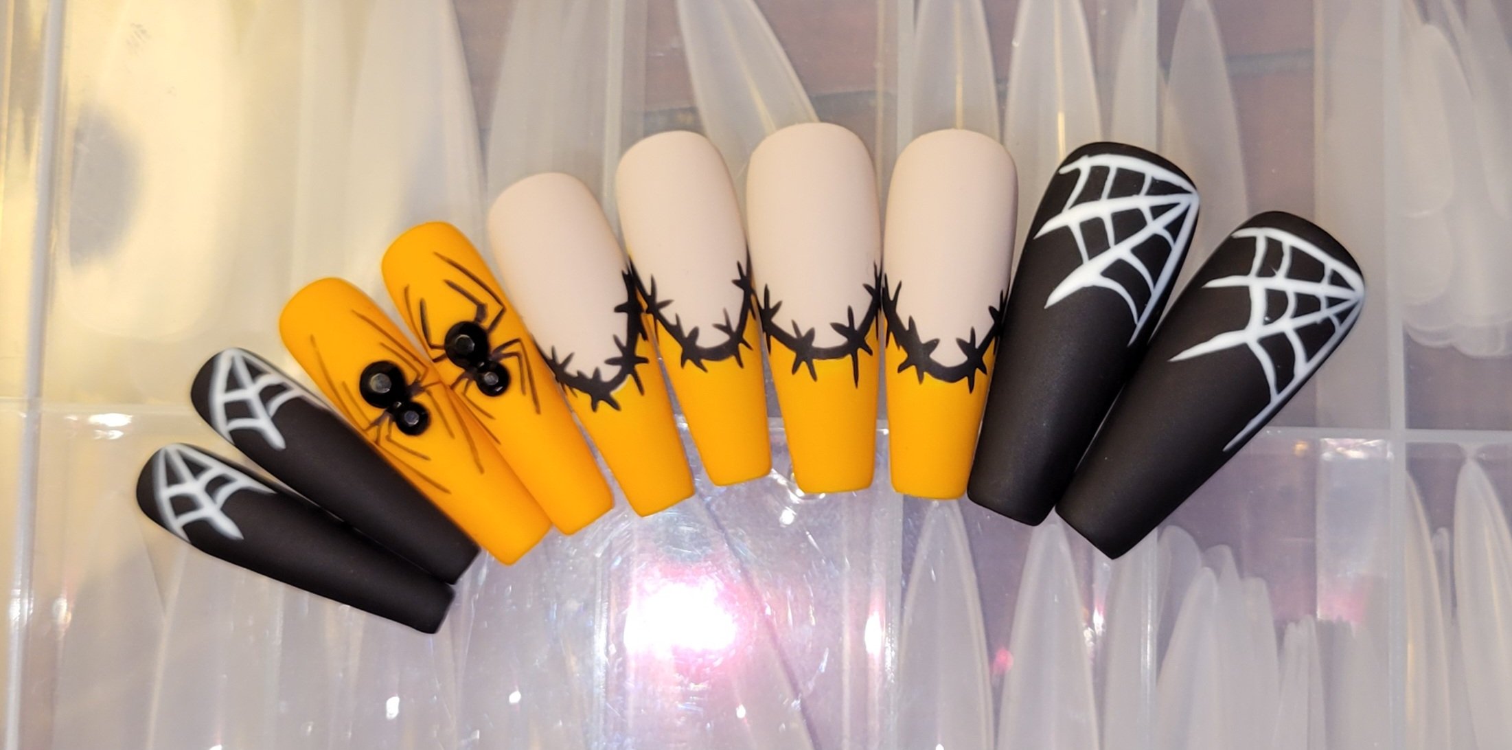 halloweenmatte pressons.jpg