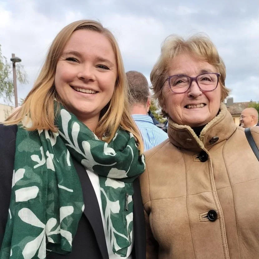 C&rsquo;est avec une profonde &eacute;motion et une grande tristesse que j&rsquo;ai appris le d&eacute;c&egrave;s de Jacqueline Maurer-Mayor.

J&rsquo;ai eu la chance de bien la conna&icirc;tre et d&rsquo;&eacute;changer &agrave; plusieurs reprises a
