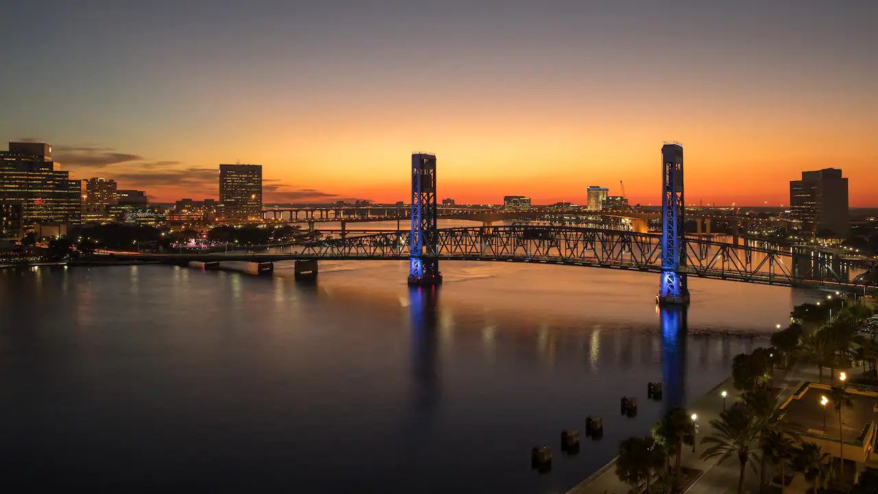 Hyatt-Regency-Jacksonville-Riverfront-P079-River-View-Night.16x9.jpg