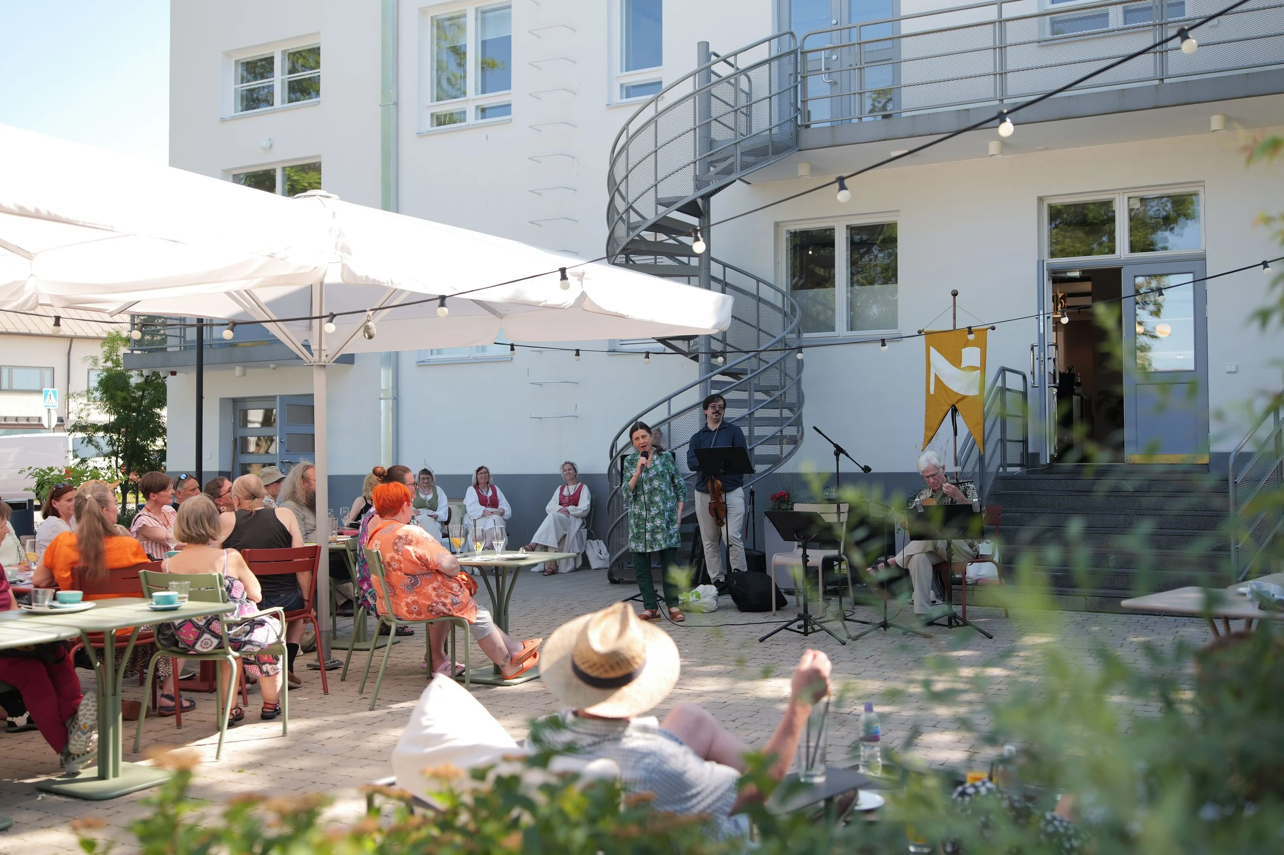 Funkkiksen aamukahvit pe 17.7.