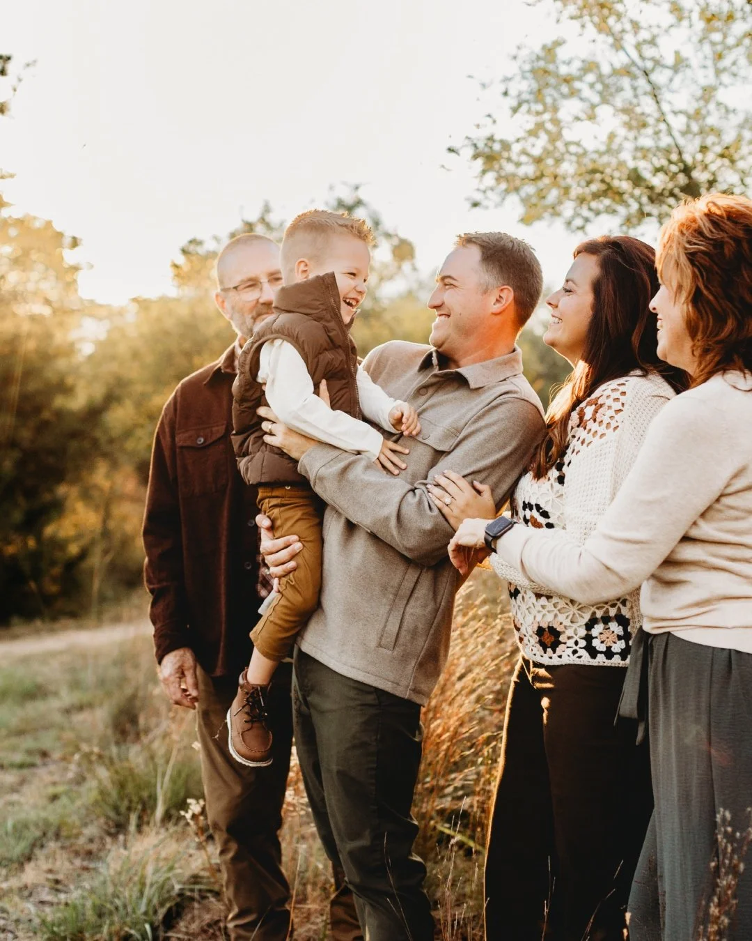 including grandparents in a family session is one of my favorite things, ever. 🖤