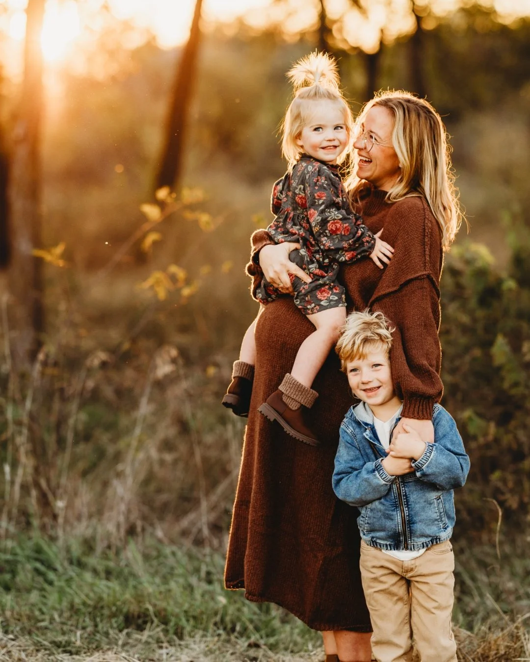 a gallery giving all the feels 🥹☺️🫶🏻👏🏻😩😍🥲😭🤍