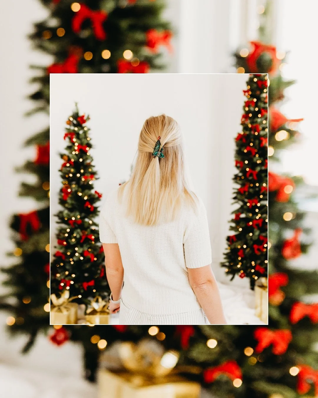 Santa Claus is coming to town &amp; you won't want to miss what I have planned for my (very long time coming!) first ever Santa Mini Sessions!!! 🎅🏻✨🍪🎁🎄🤶🏻 All information is included in this post. 

Sunday, December 7th | 12:30-3:30 at The Crys