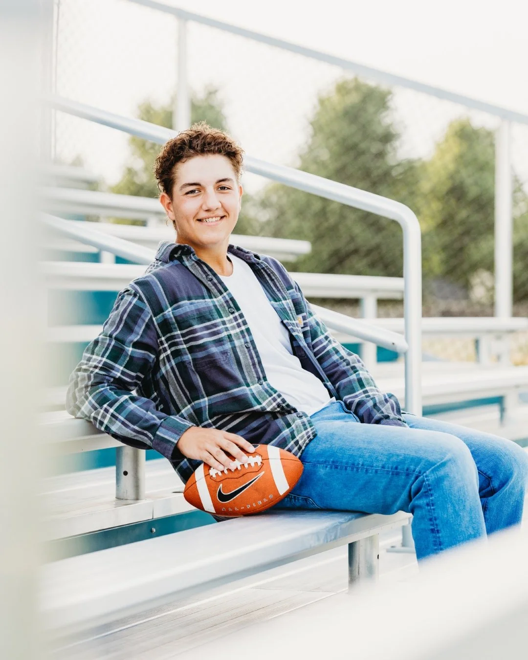 Cael | Class of 2027 

I am now scheduling senior sessions for August - October! You can view my senior offerings + availability on my website 

🎓 links available in bio!