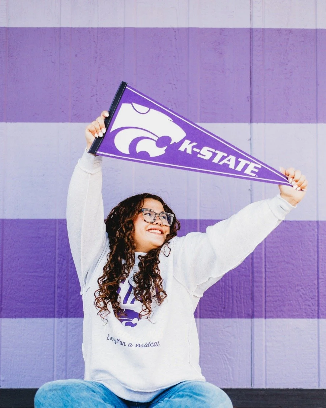 wholeheartedly obsessed with this girl &amp; her gallery! enjoy your senior year, Katy!!💜💐