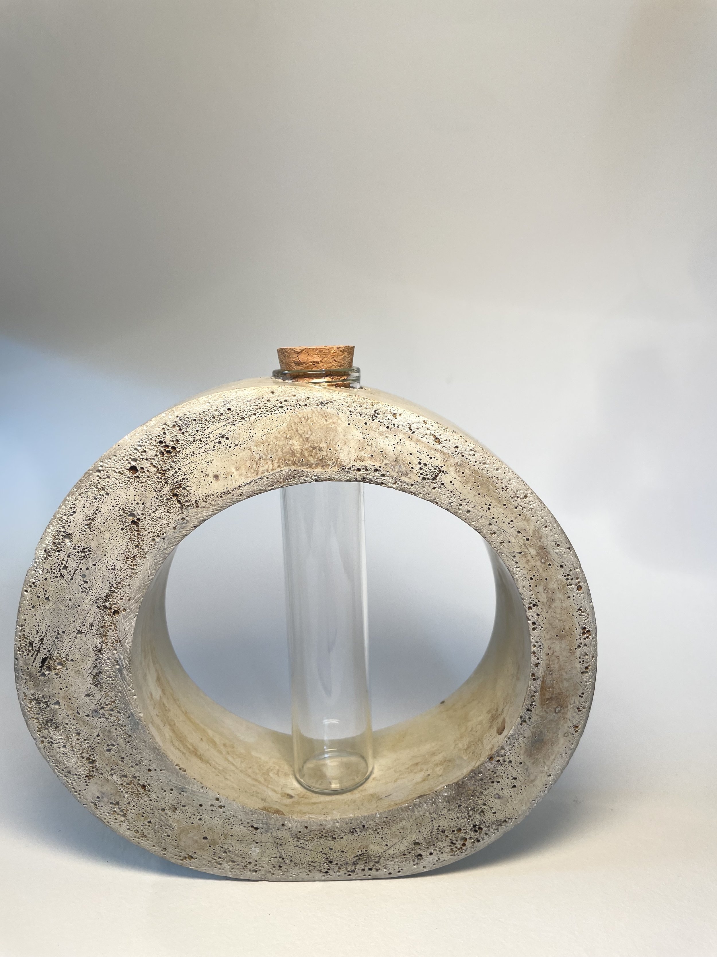 bud+vase+yellow+back.jpg