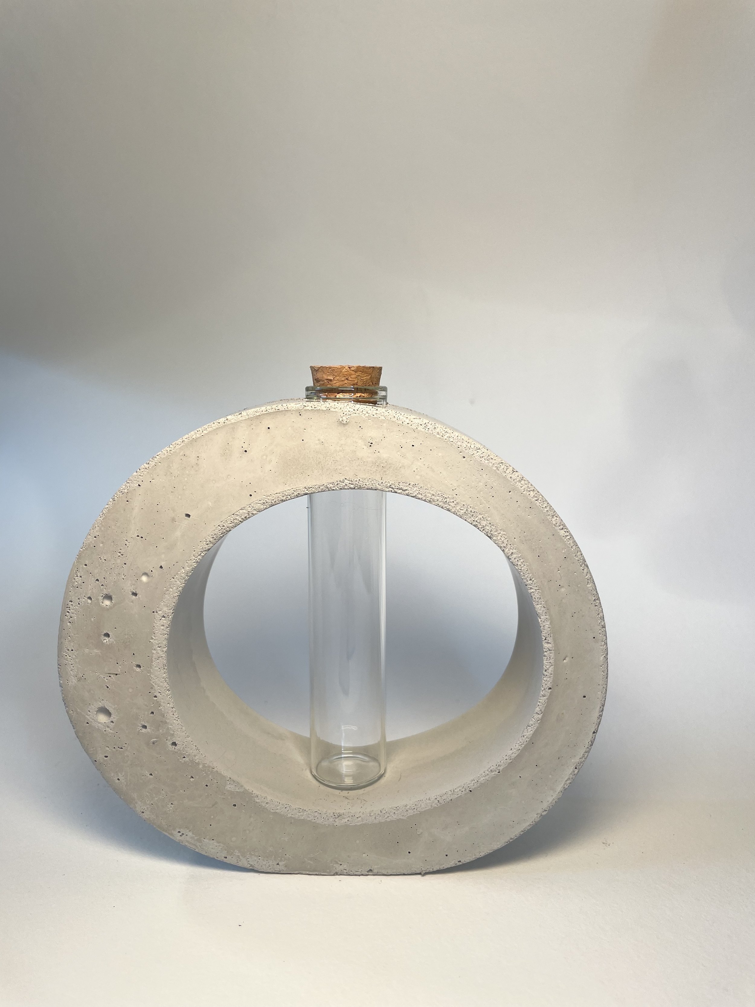 bud+vase+back.jpg