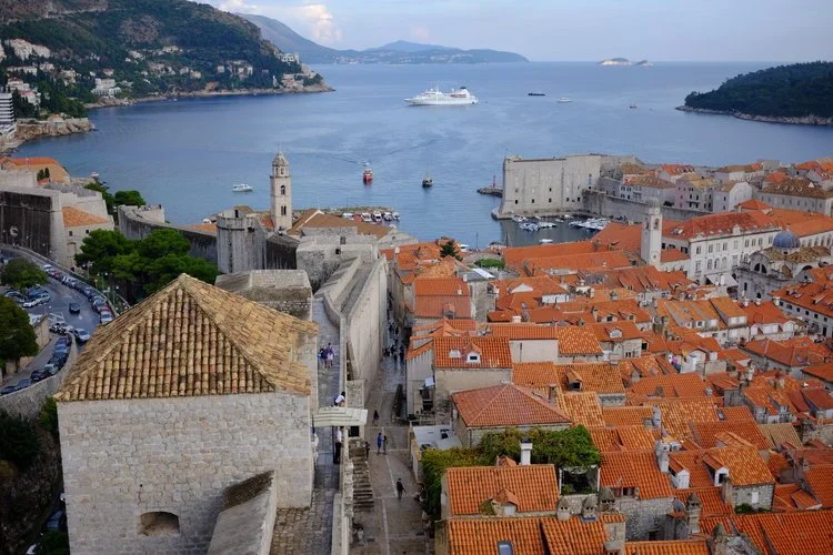 DD-dubrovnik-harbor.jpeg