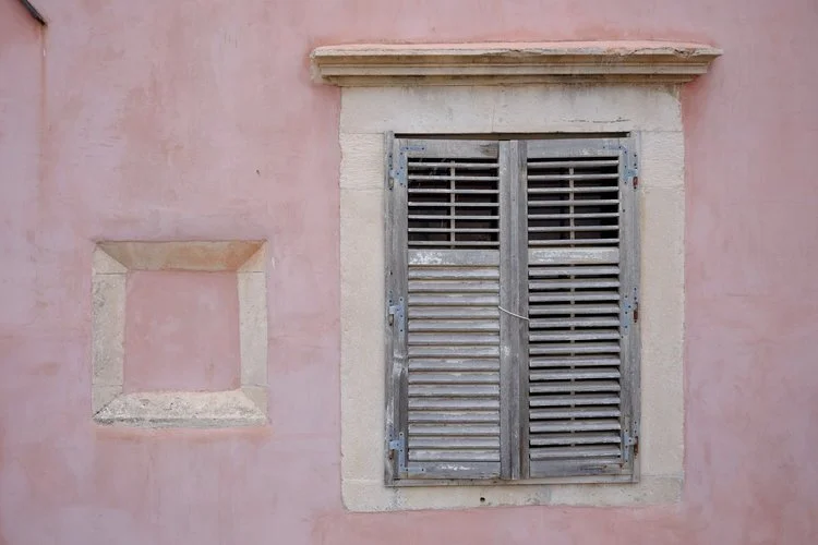 DD-dubrovnik-pink-wall.jpeg
