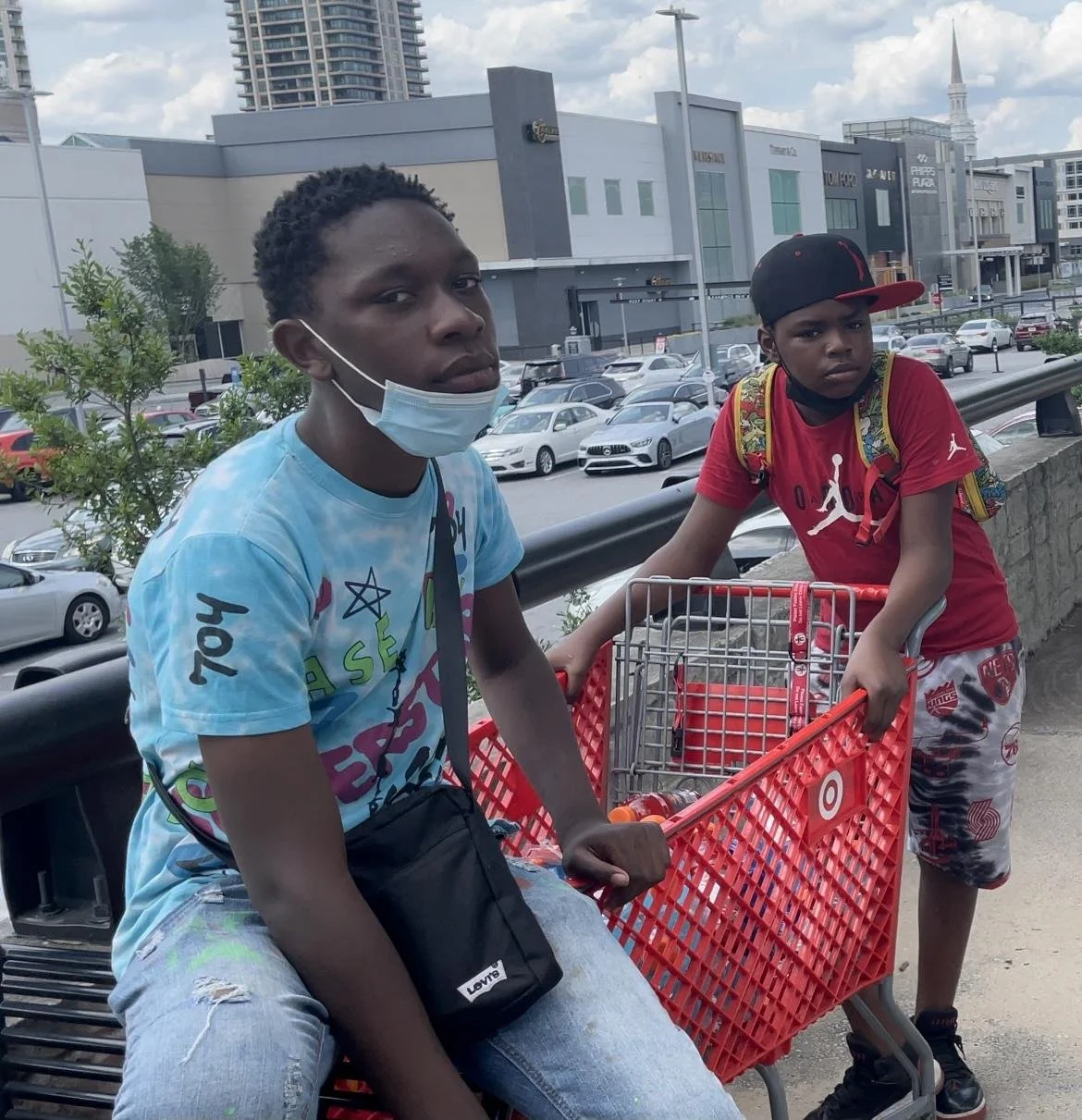 Atlanta Water Boys at Lenox Mall 2021