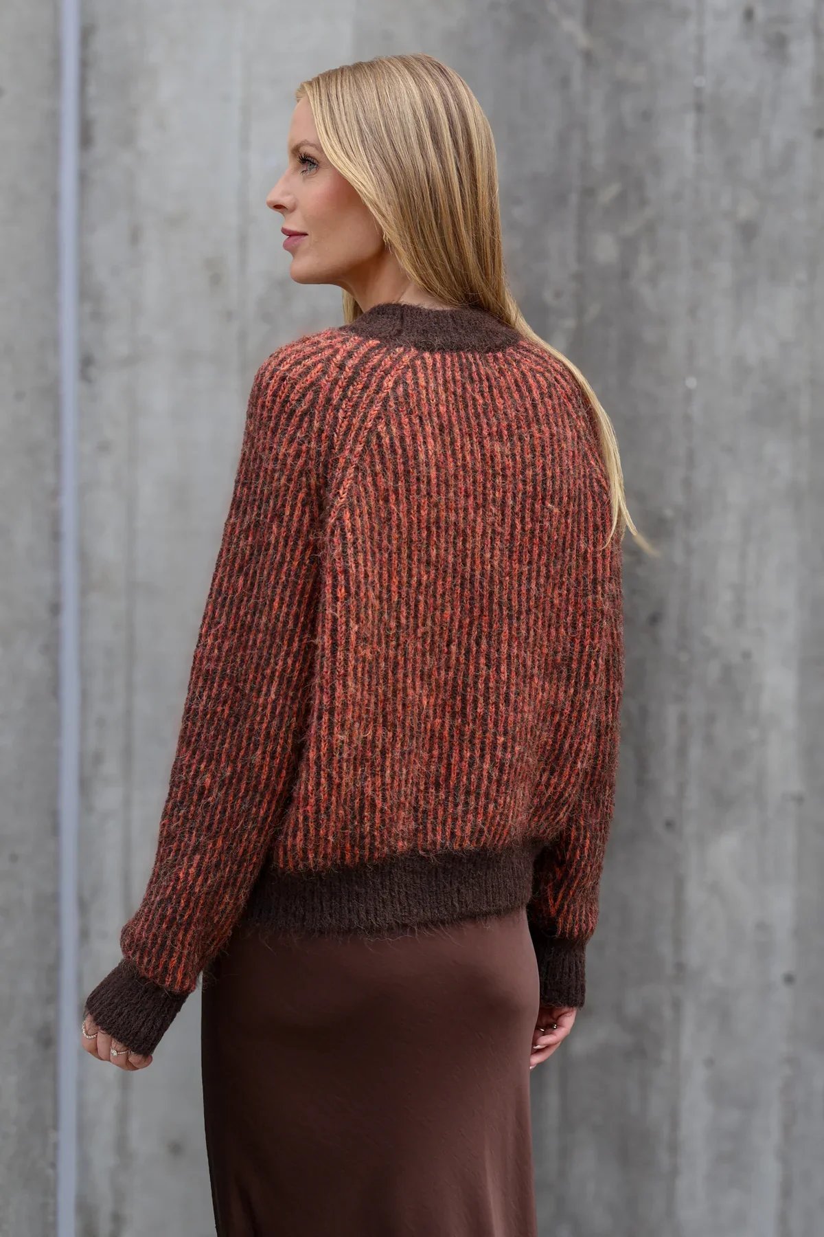 sirene-aview-stripe-jumper-orange-senna3.jpg.webp
