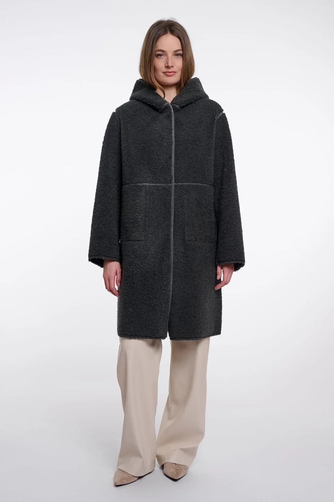 sirene-rino&pelle-grey-coat-ami1.jpg.webp