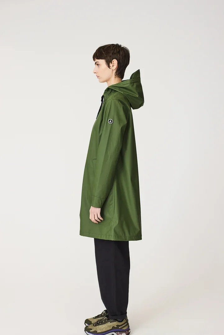 sirene-tanta-green-raincoat-nuovola2.jpg.webp