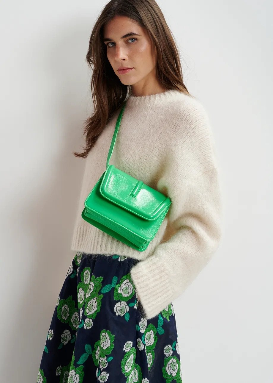 sirene-essentiel-antwerp-green-bag-geena-1