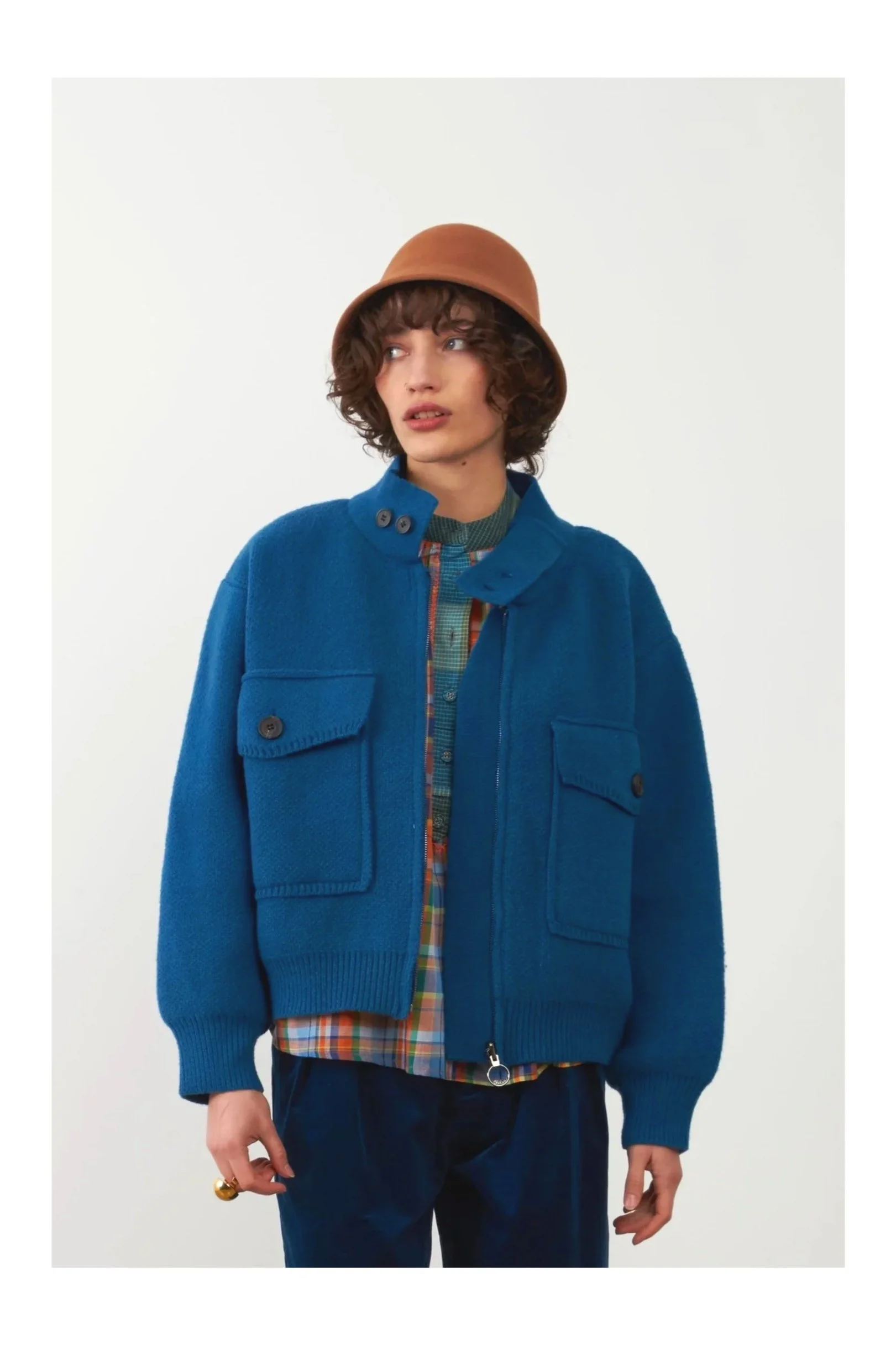 sirene-orfeo-blue-jacket-biba1.jpg