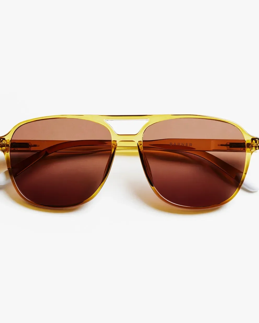 sirene-barner-ecru-sunglasses-brad1.png
