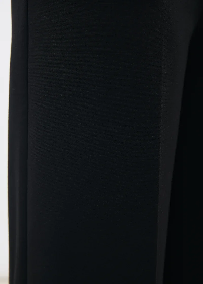 sirene-humility-black-cuff-trousers-sophio9.jpg.webp