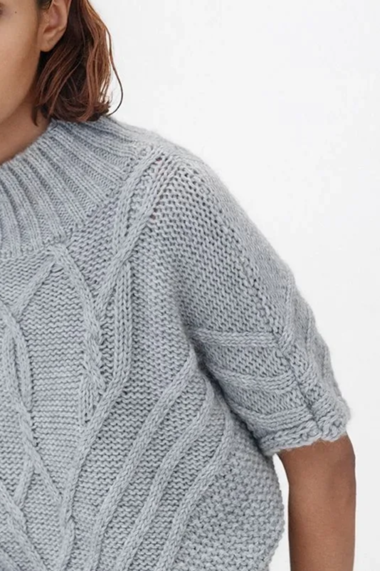 sirene-projectaj117-grey-knit-signe3.jpg.png