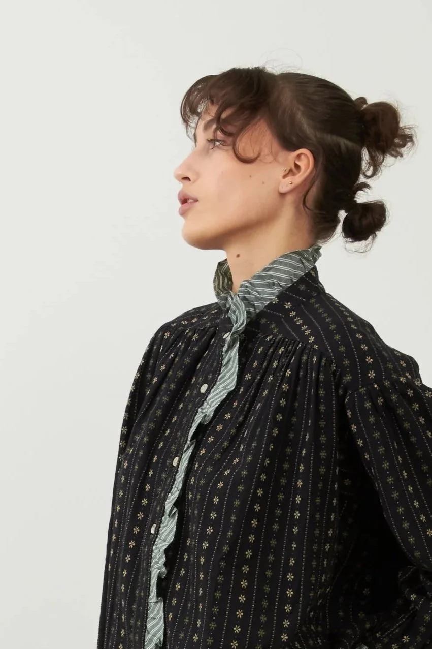sirene-orfeo-frill-blouse-Montana3.jpg