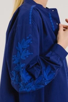 sirene-sacrecoeur-embroidered-blouse-ella-1.jpg
