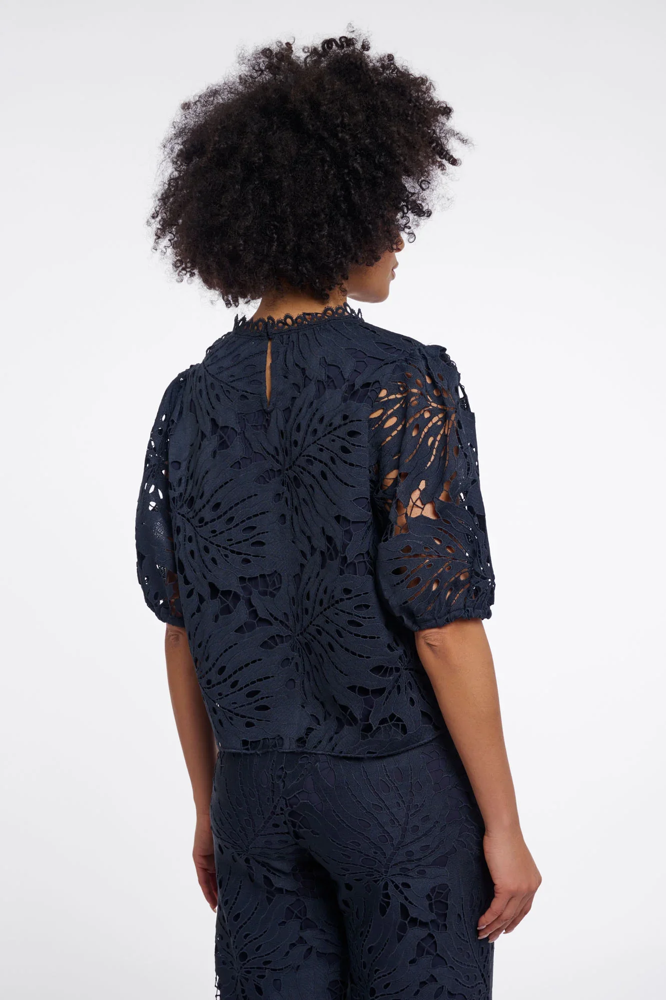 sirene-rino&pelle-navy-top-chantalle2.jpg.webp