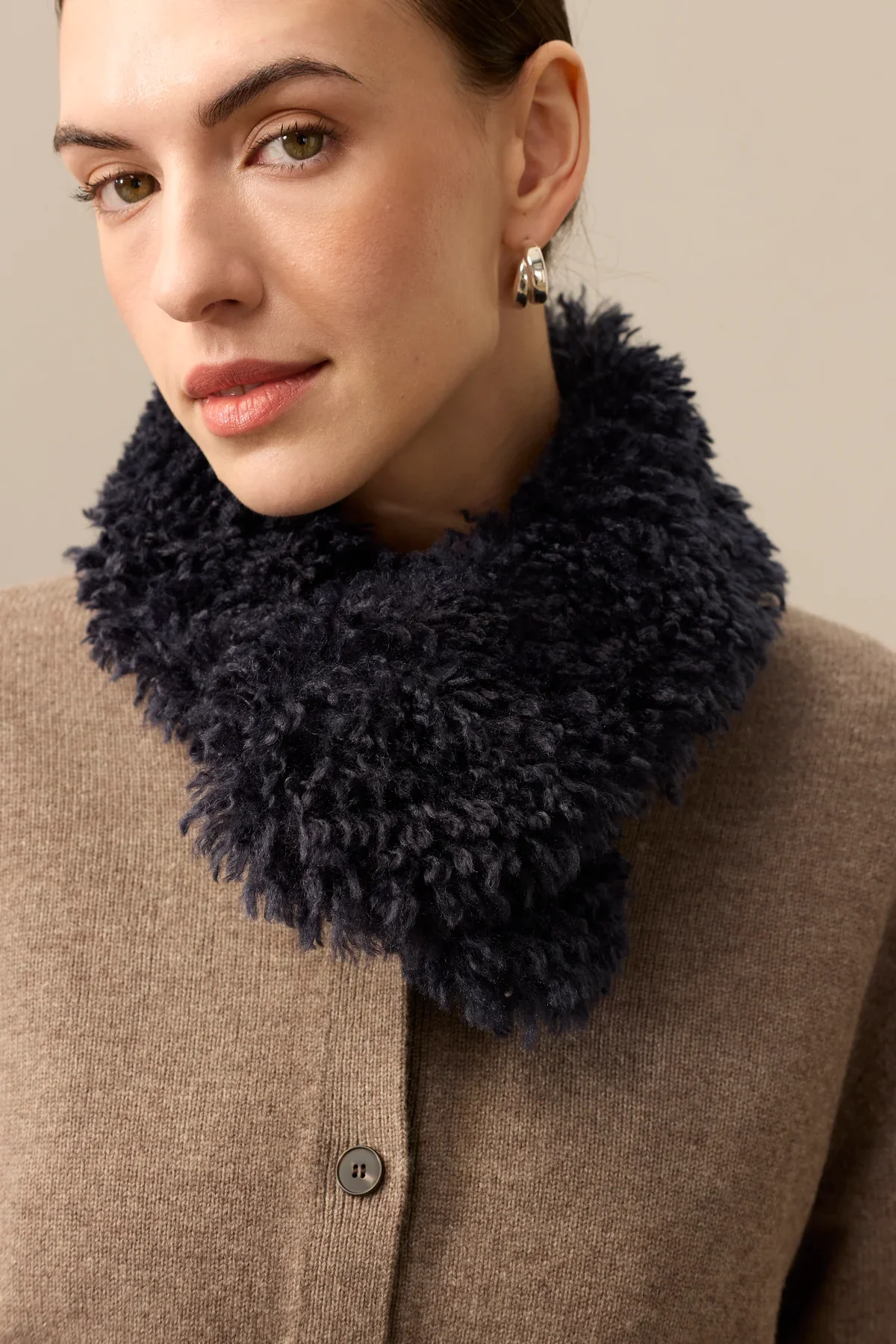 sirene-helen moore-navy-collar-vintage1.WEBP