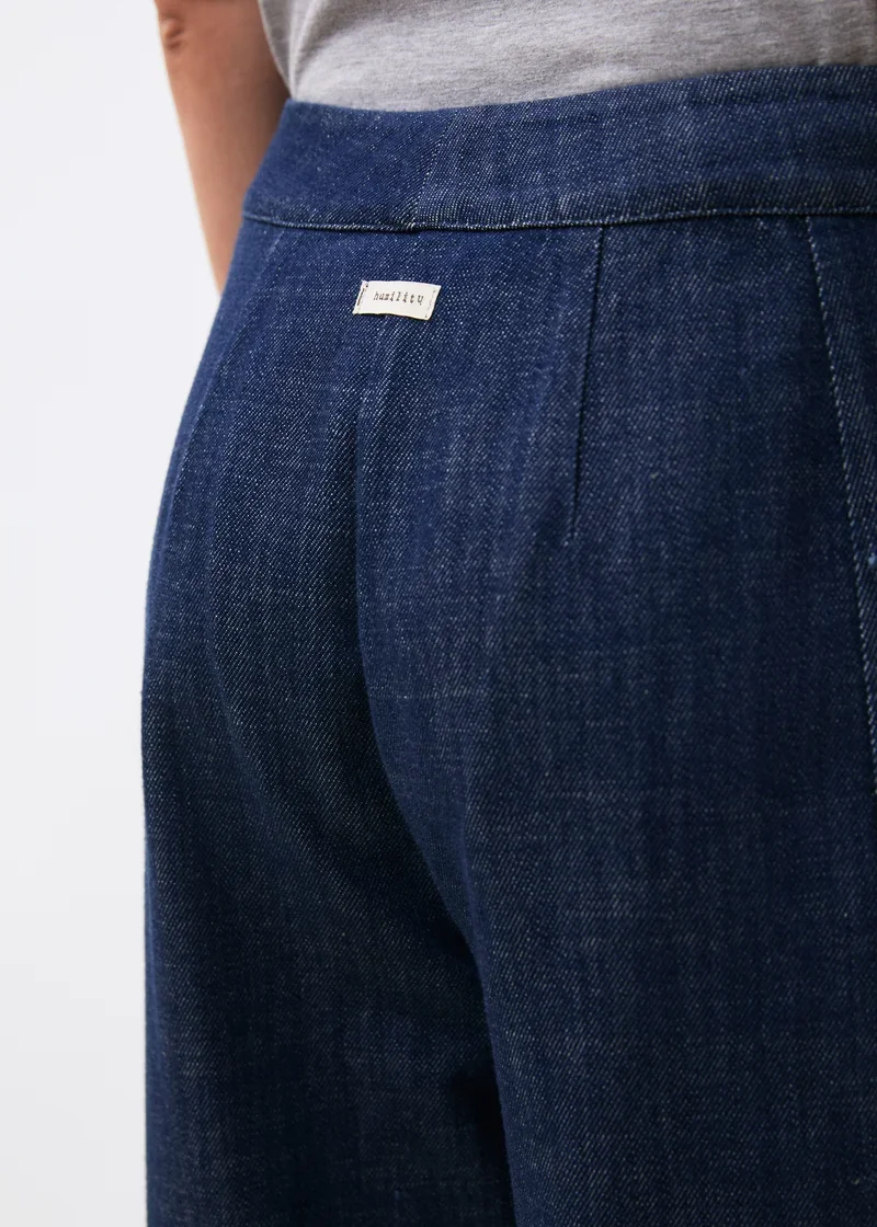 sirene-humility-blue-jeans-taylor4.jpg.webp