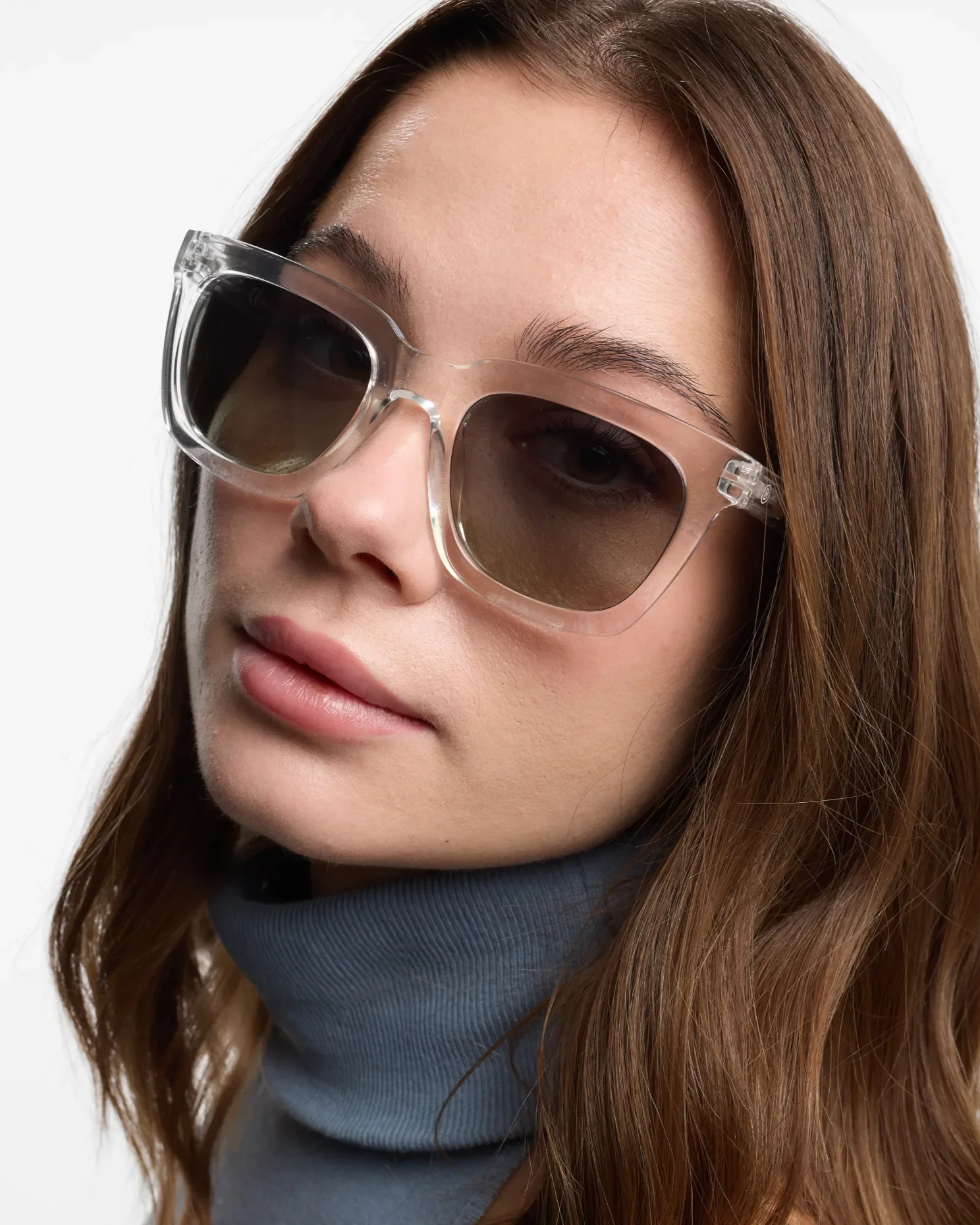 sirene-barner-crystal-sunglasses-max5.png