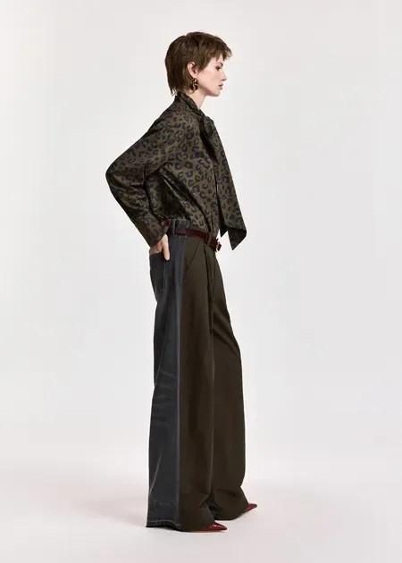 sirene-essentiel antwerp-khaki-leopard-blouse-khaleesi3.jpg.webp