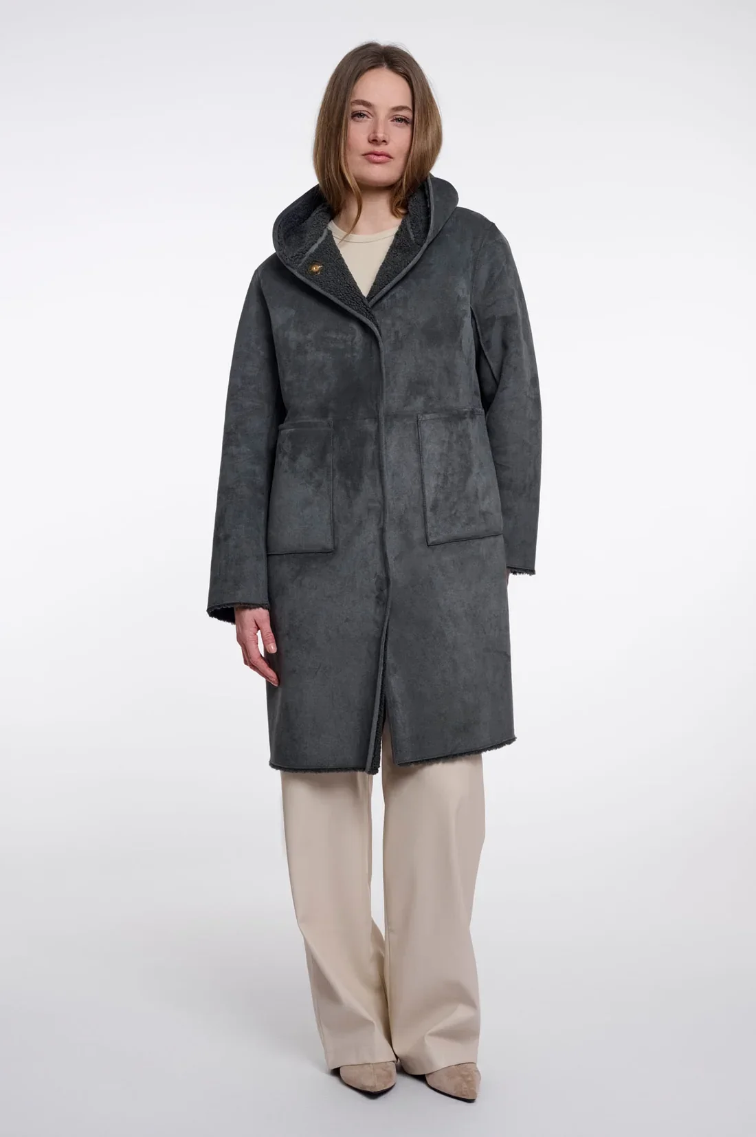sirene-rino&pelle-grey-coat-ami2.jpg.webp