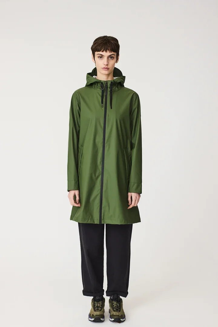 sirene-tanta-green-raincoat-nuovola1.jpg.webp