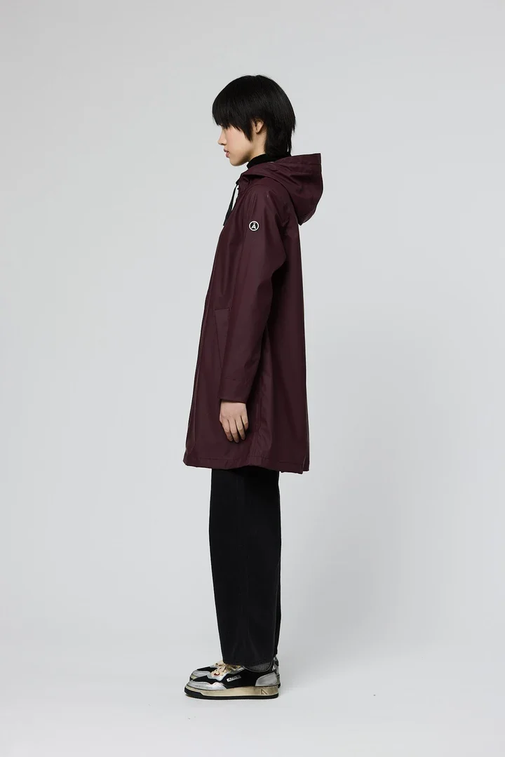 sirene-tanta-fig-raincoat-nuovola2.jpg.webp