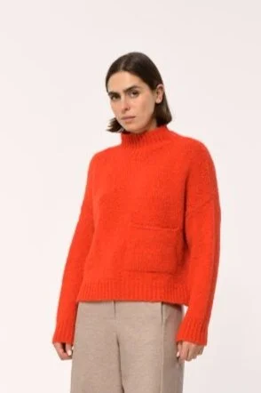 sirene-humility-red-jumper-codyn-1.jpg