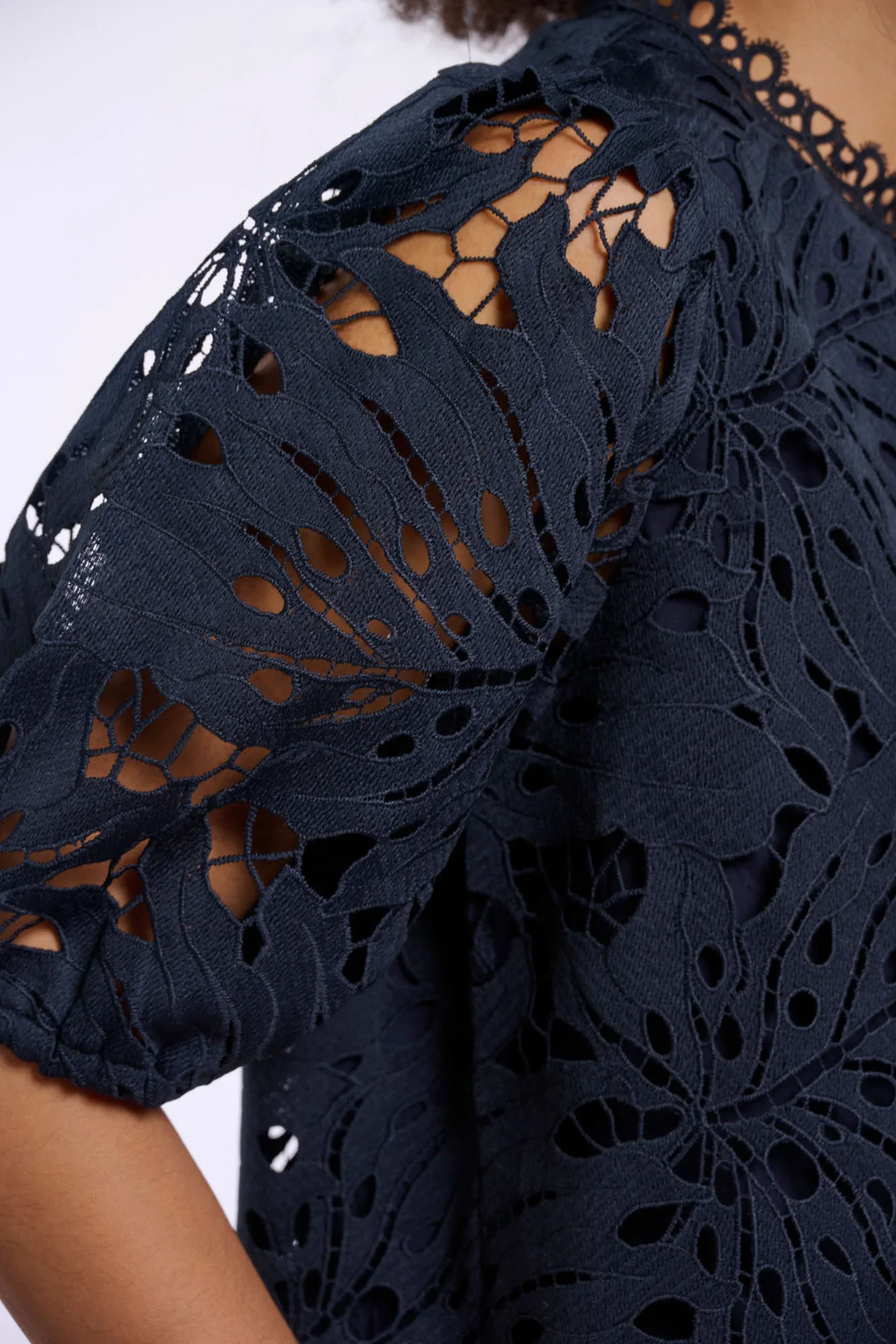 sirene-rino&pelle-navy-top-chantalle4.jpg.webp