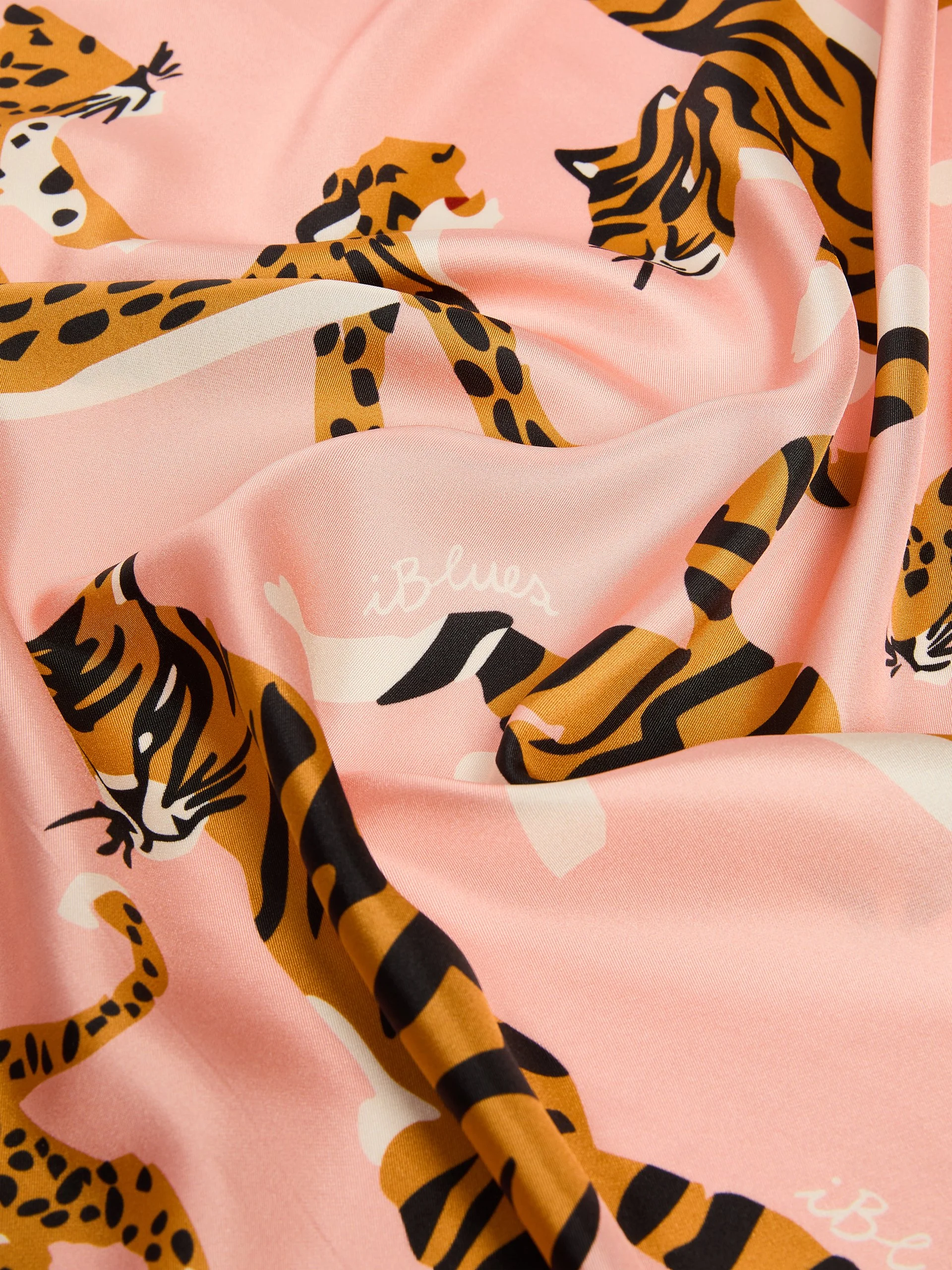 sirene-iblues-tiger-scarf-palo2.jpg