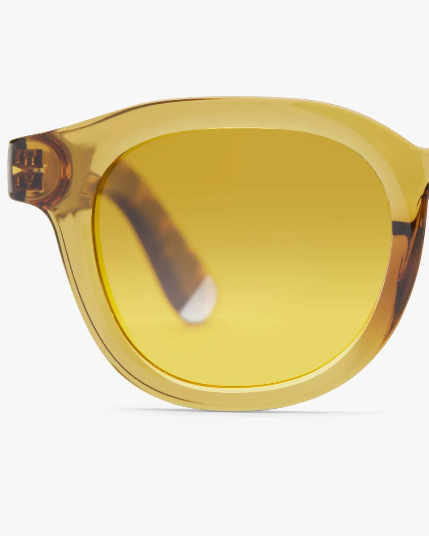 sirene-barner-ecru-sunglasses-andy4.png