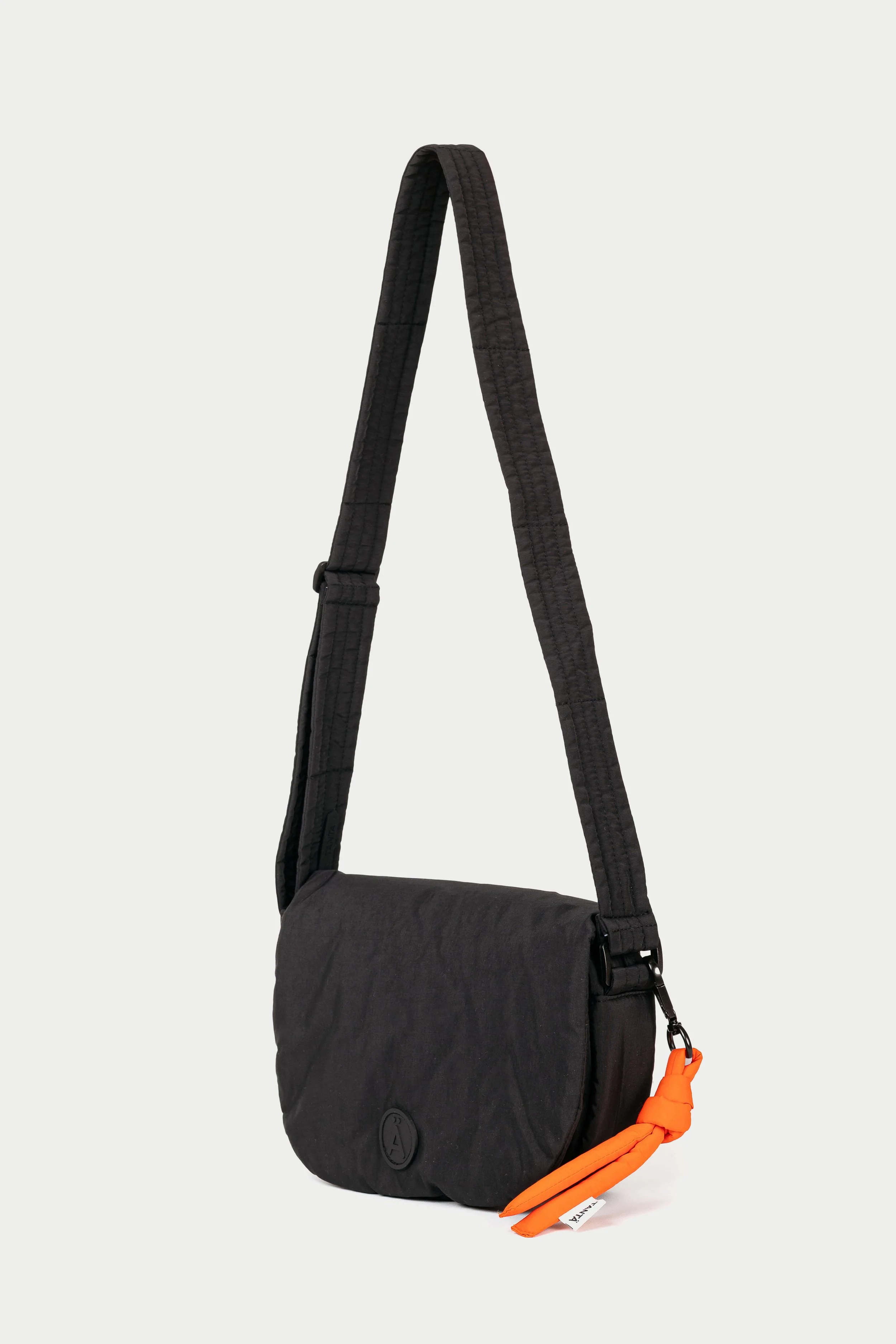 sirene-tanta-black-bag-grele3.jpg