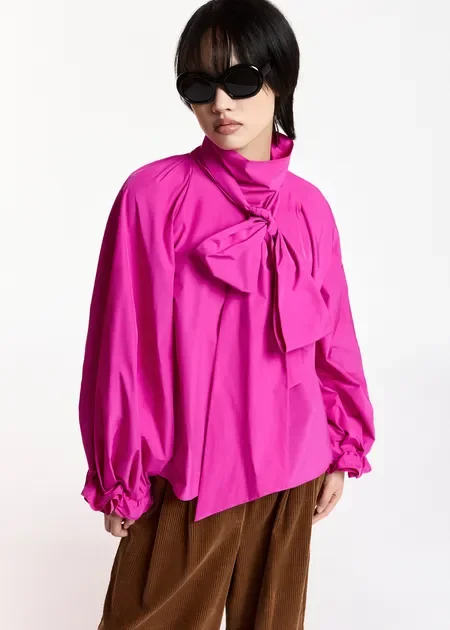 sirene-essentielantwerp-pink-pussybow-blouse-keily1.png