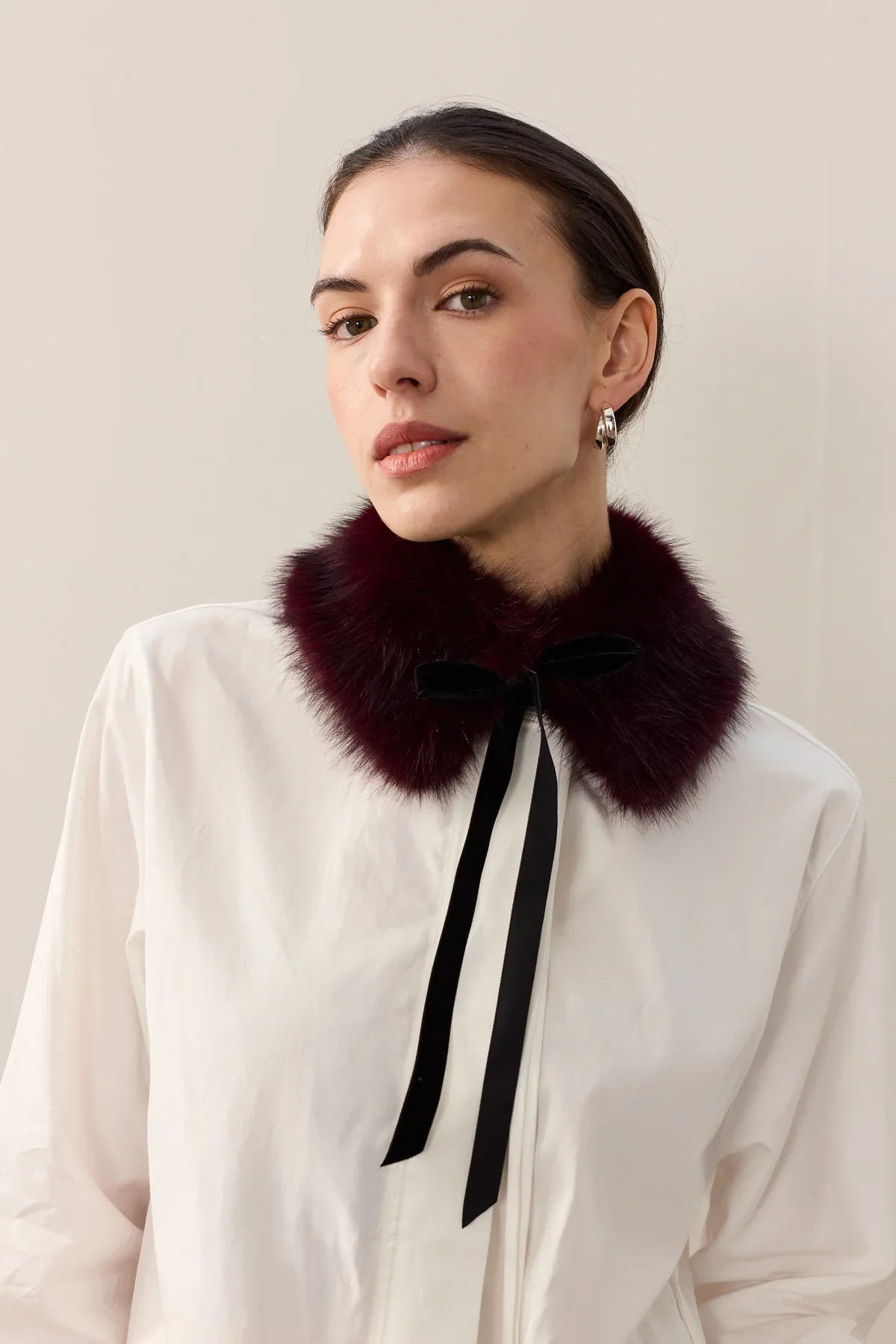 sirene-helen moore-wine-tie-collar-diana1.WEBP