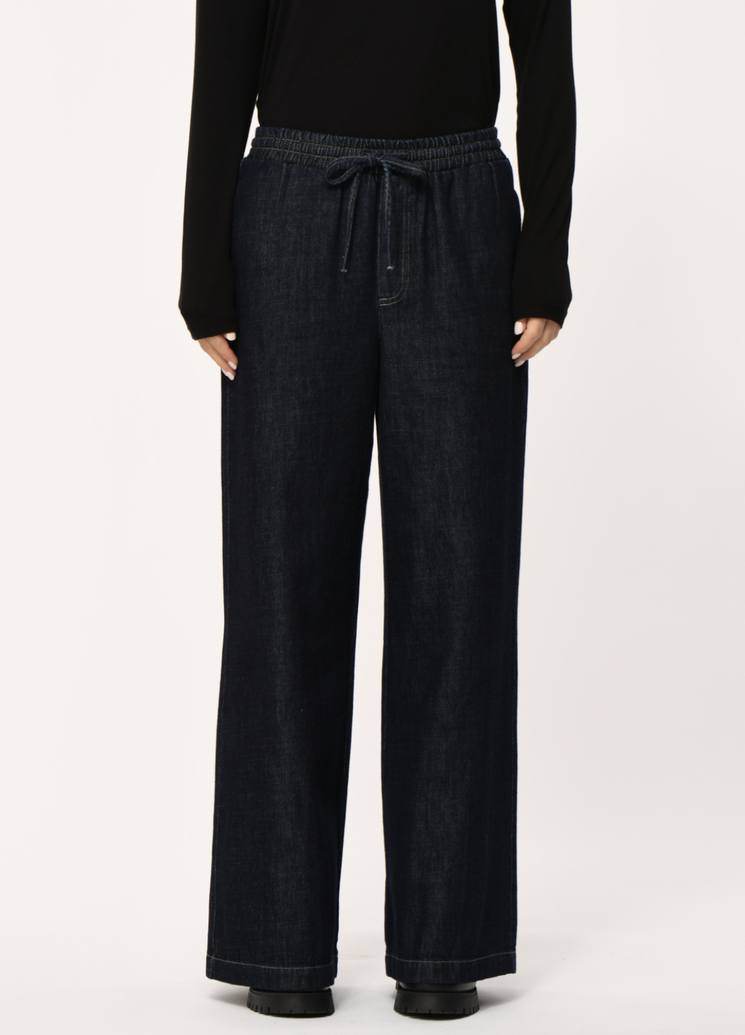 sirene-humility-denim-trousers-kanbo-2.png