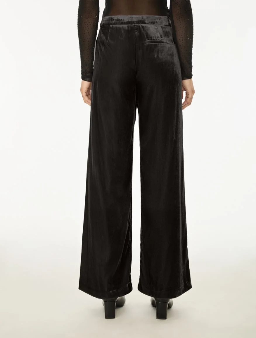 iblues-sirene-velvet-trousers-deserto3.webp