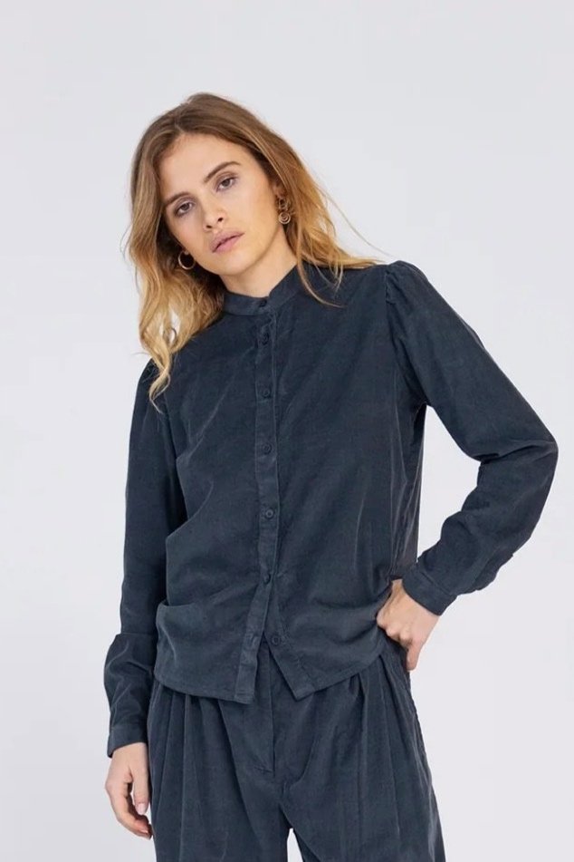 sirene-projectaj117-cord-shirt-skye-1.jpg