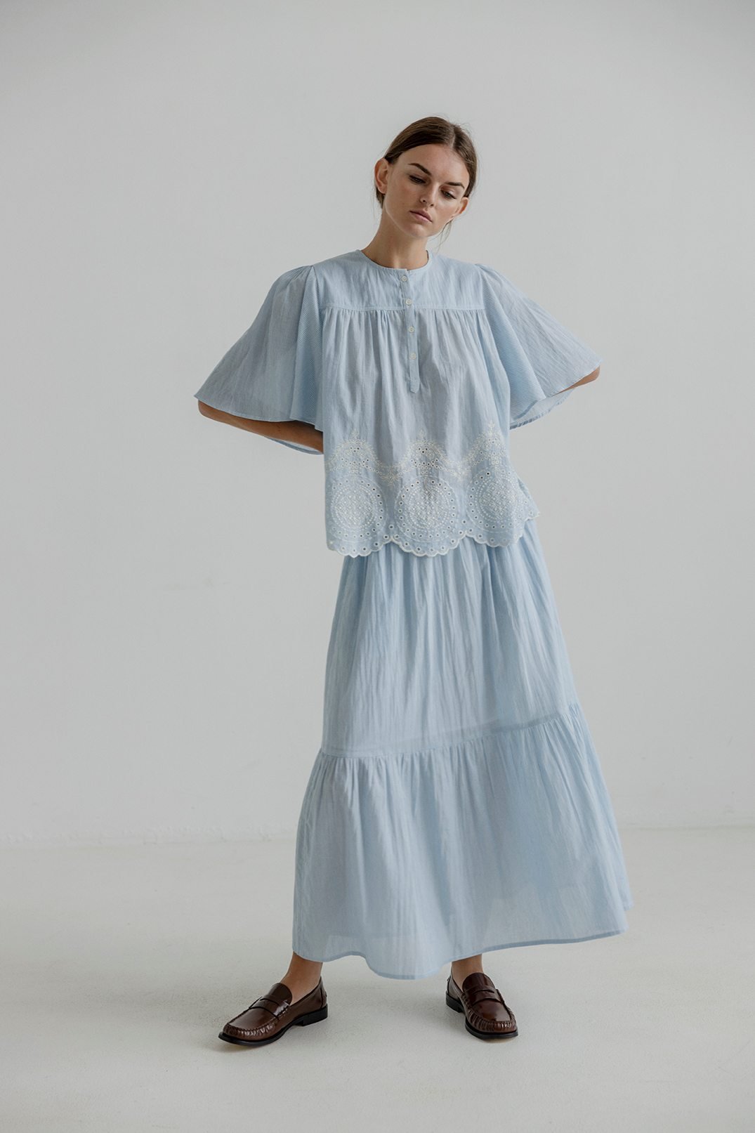 sirene-project aj117-blue-blouse-cleo2.jpg