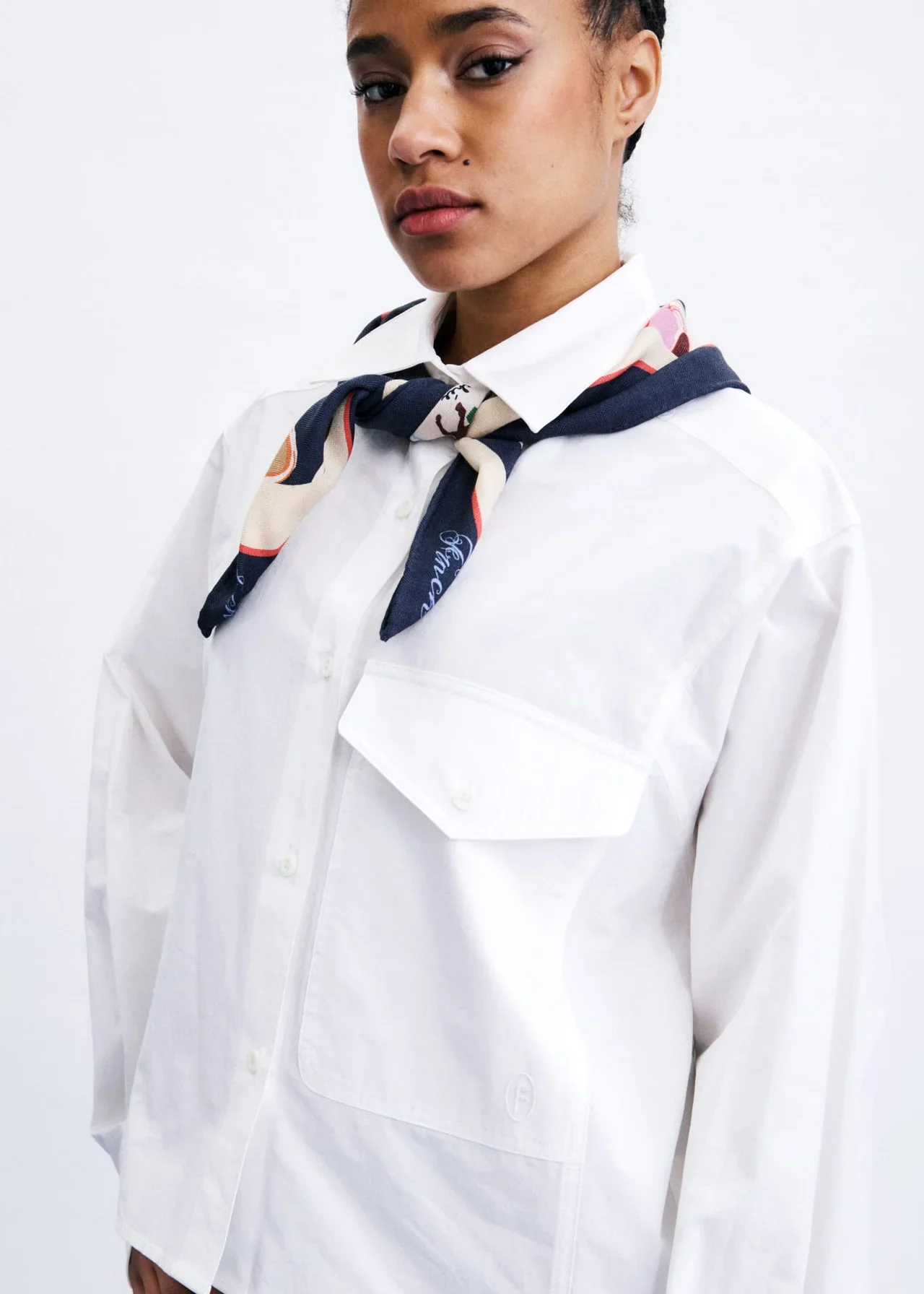 sirene-frnch-white-shirt-hadrian3.WEBP