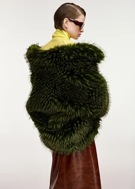 sirene-essentielantwerp-fauxfur-jacket-kastanje5.webp