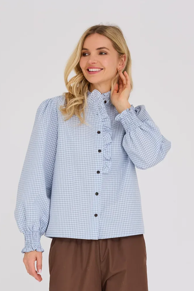 sirene-aview-checked-blouse-clova2.jpg.png