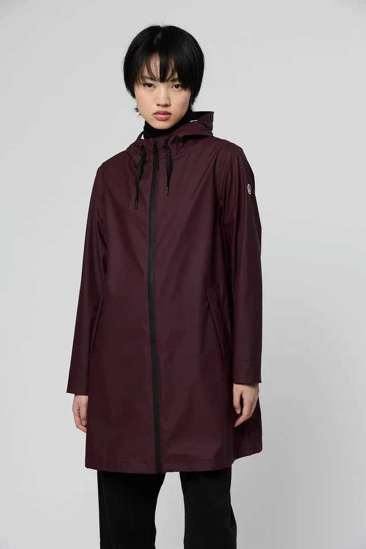 sirene-tanta-fig-raincoat-nuovola1.jpg.webp