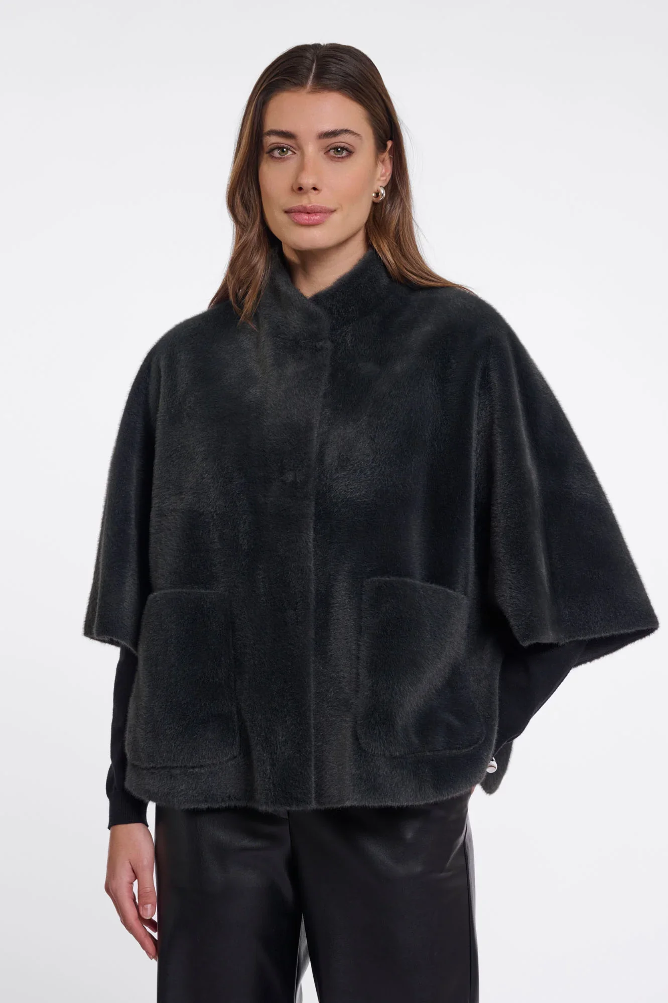 Rino & Pelle Urban Teal Faux Fur Cape Dewi