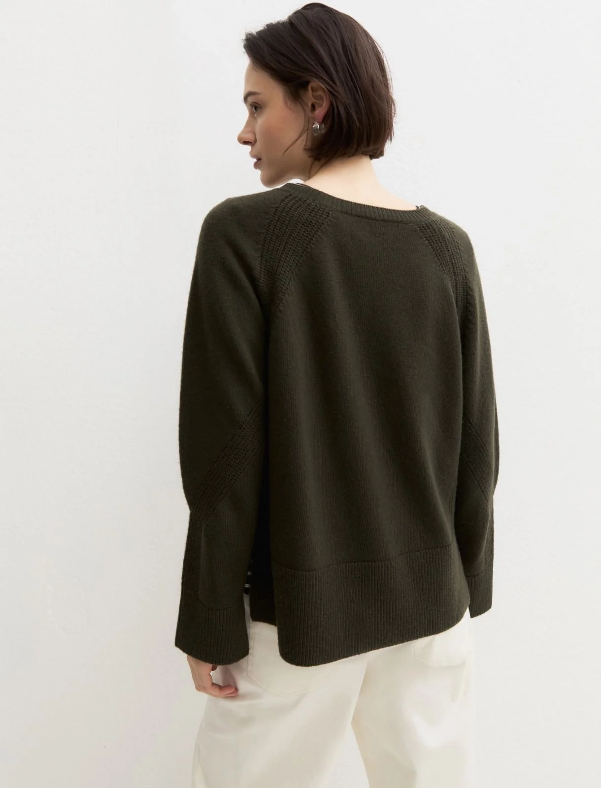 emme-khaki-jumper-arcadia2.webp