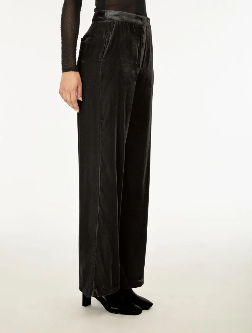 iblues-sirene-velvet-trousers-deserto2.webp